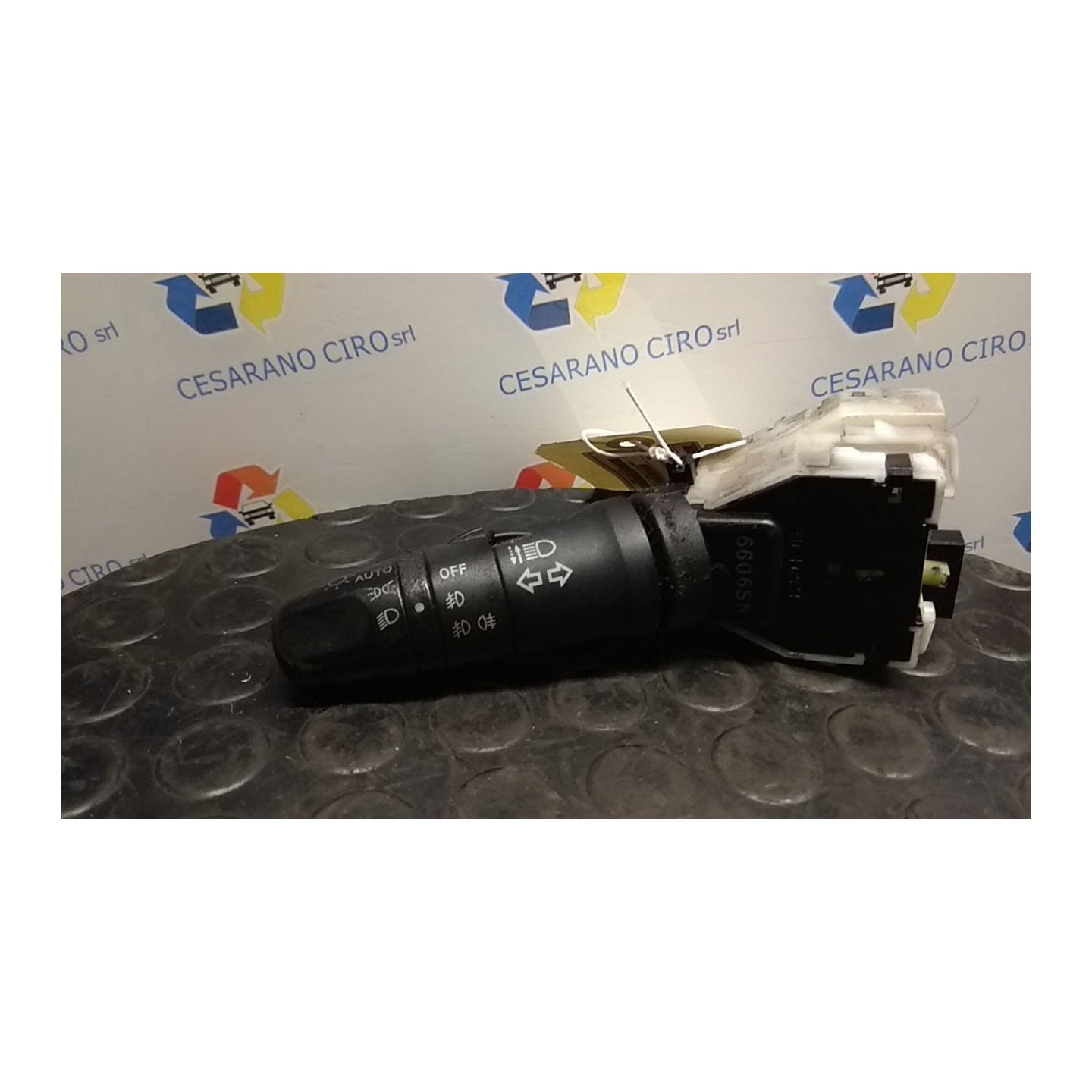 INTERRUTTORE BLOCCO COMANDO LUCI 067 NISSAN NOTE (E11E) (02/06-09/13) HR16 25540ED501