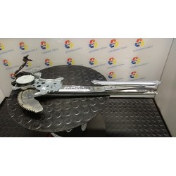 ALZACRISTALLO ELETTR. PORTA ANT. GL,GLX DX. 017 SUZUKI SX4 (03/06-) M16A 8341079J11000