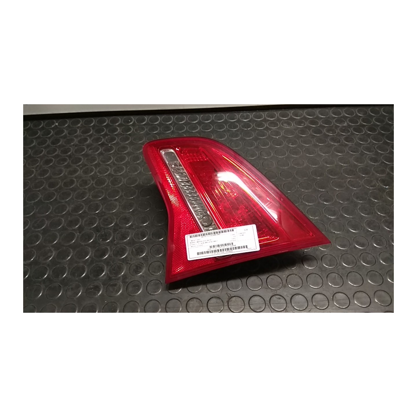 FANALE POST. PARTE INT. DX. 011 OPEL MERIVA (S10) (04/10-) A14XER 13435486