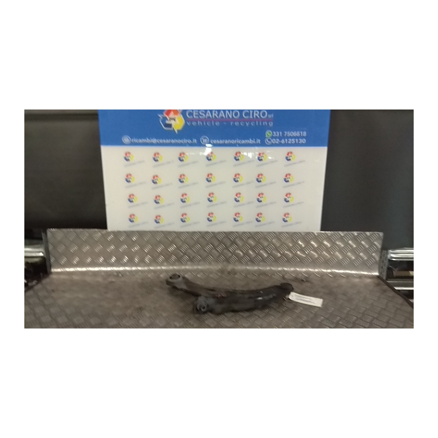 BRACCIO OSCILLANTE SOSP. ANT. DX. 122 RENAULT CLIO 4A SERIE (07/12-12/16) D4FP7 545046817R