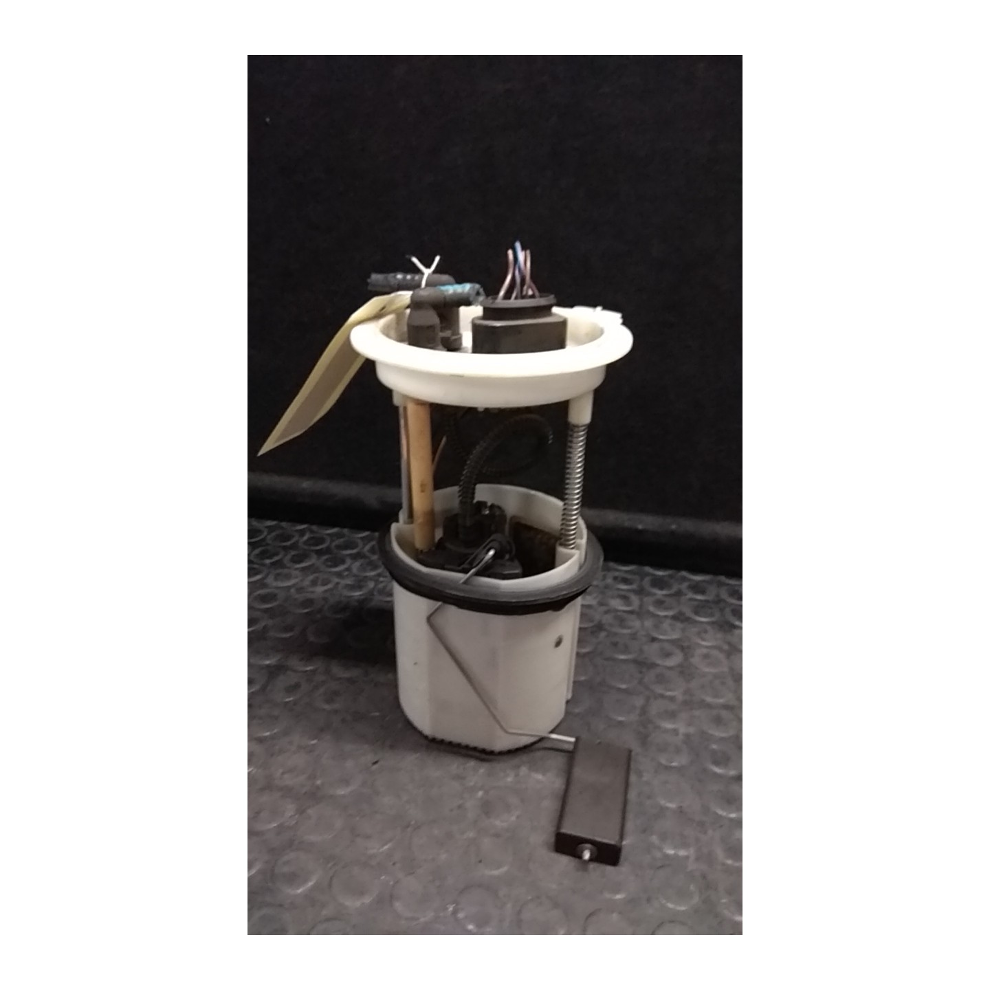 POMPA CARBURANTE C/TRASDUTTORE (GALLEGGIANTE) 008 VOLKSWAGEN GOLF (1K) (10/03-12/09) BSE 1K0919051CB