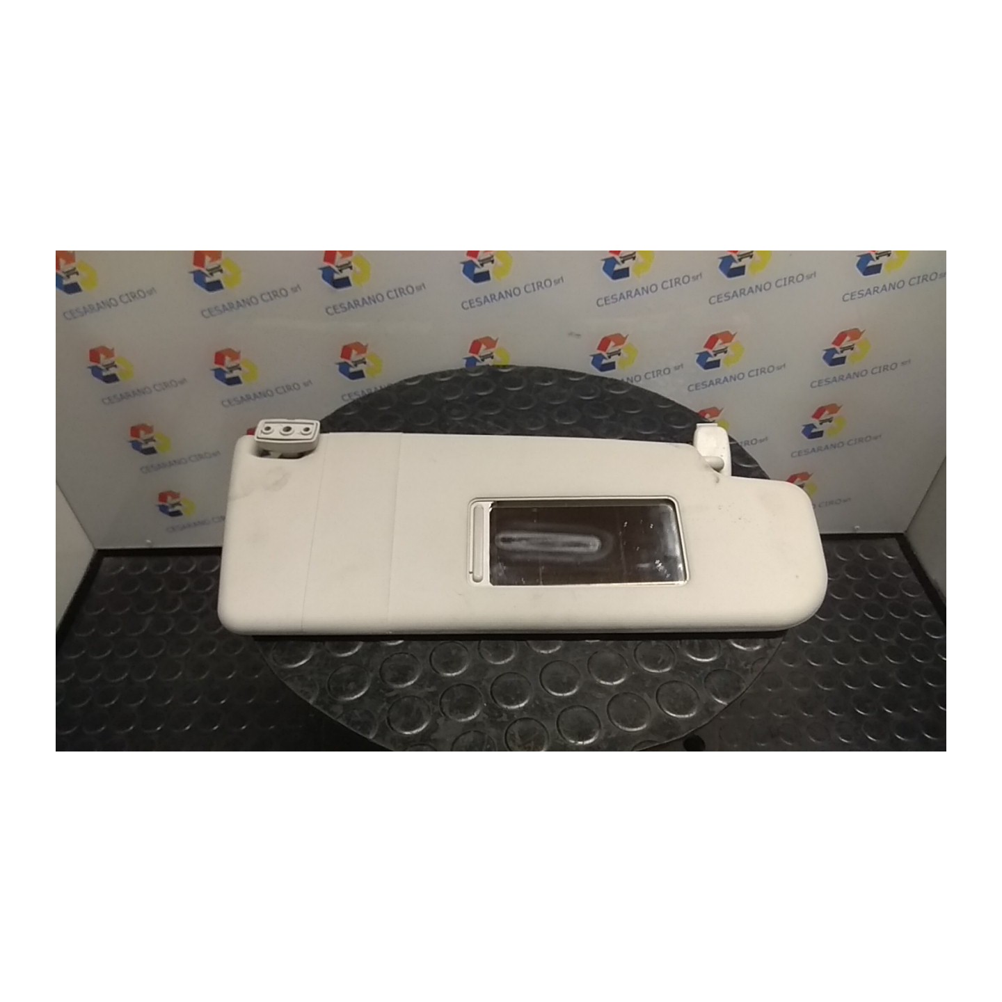ALETTA PARASOLE PARABREZZA C/SPECCH. ILLUMINATO DX. 072 VOLKSWAGEN POLO (9N) (10/01-03/05) AUA 6Q0857552F2F4