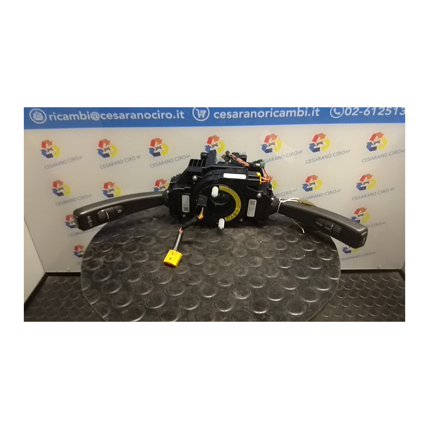 DEVIOGUIDASGANCIO 117 VOLVO V60 (09/10-04/13) D5204T3 31313853