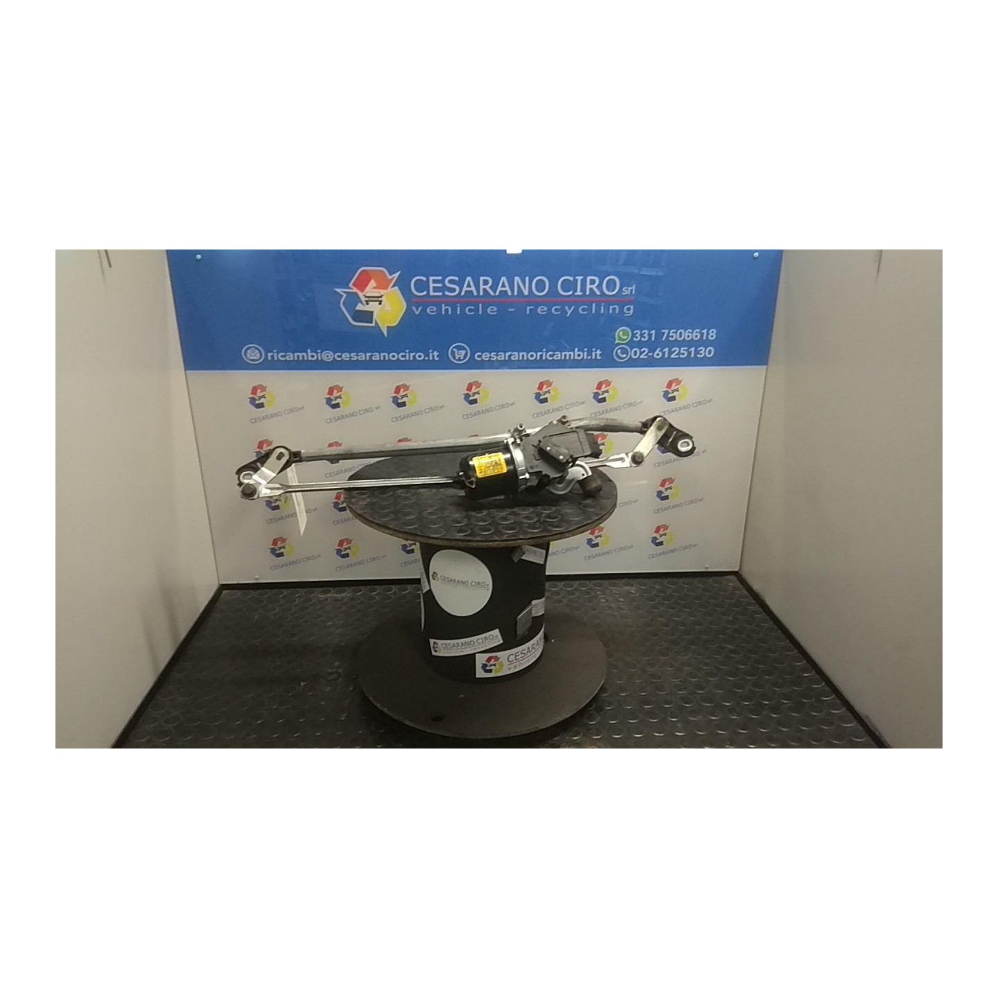 MECCANISMO TERGIPARABREZZA CON MOTORINO 072 RENAULT KANGOO FURGONE (04/13-) 5AM40 8200409692
