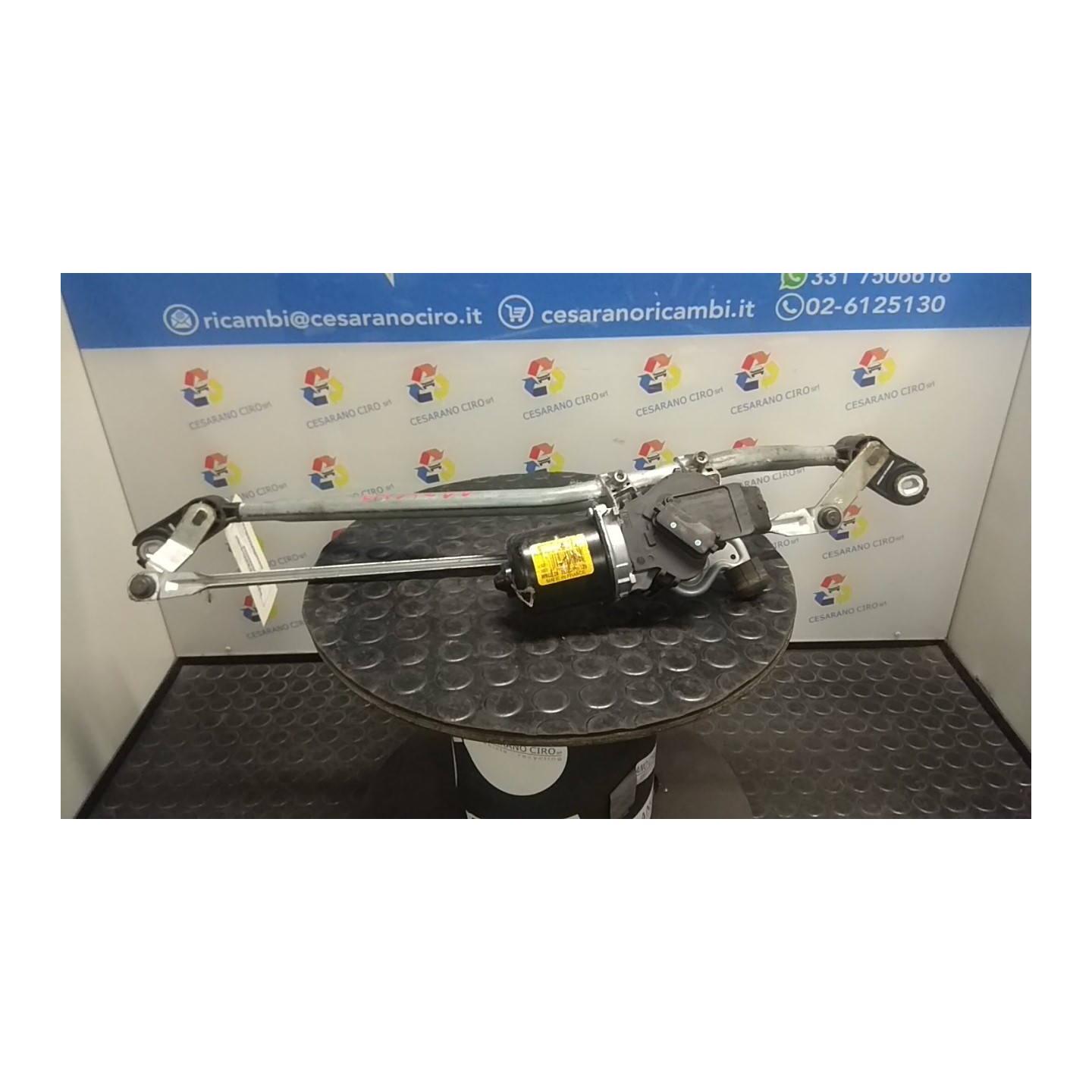 MECCANISMO TERGIPARABREZZA CON MOTORINO 072 RENAULT KANGOO FURGONE (04/13-) 5AM40 8200409692