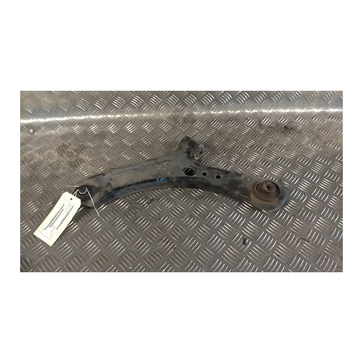 BRACCIO OSCILLANTE SOSP. ANT. SX. 122 SUZUKI SX4 (03/06-) M16A 4520254L20000