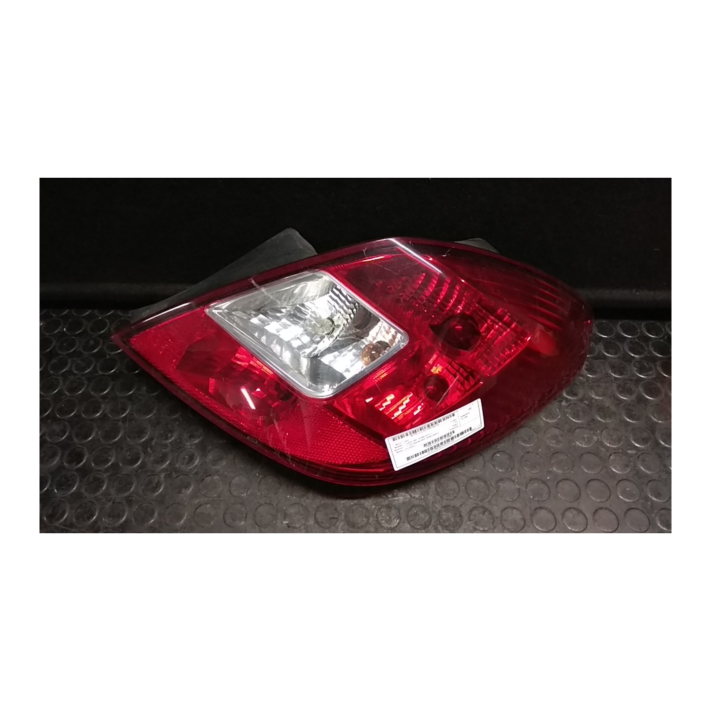 FANALE POST. DX. 166 OPEL CORSA (S07) (07/06-02/11) A12XER 93190951