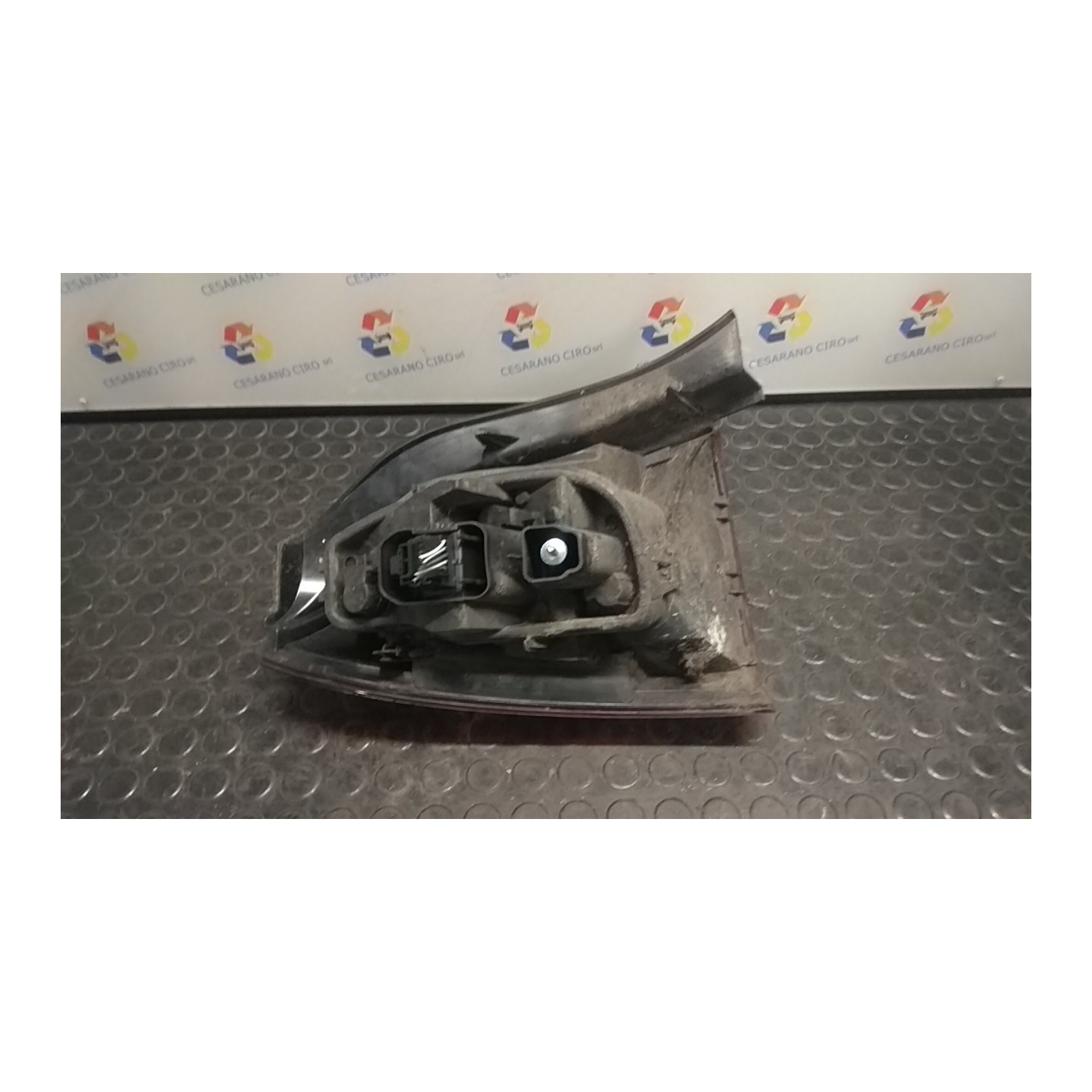 FANALE POST. DX. 016 RENAULT TWINGO 2A SERIE (12/11-) D4FE7 265502963R