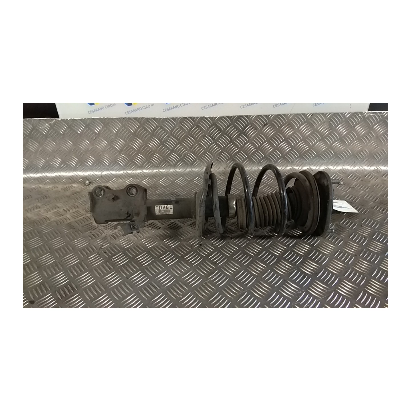 AMMORTIZZATORE ANT. SX. 008 TOYOTA AURIS (01/07-) 1ADFTV 4852080106