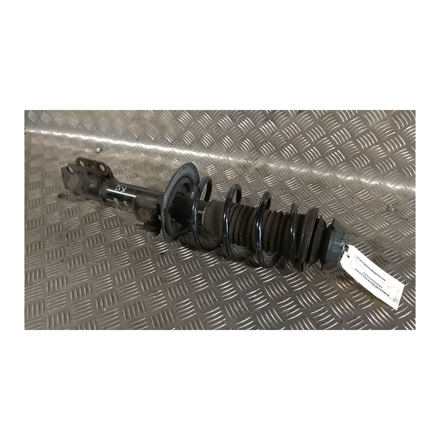 AMMORTIZZATORE ANT. DX. 010 TOYOTA YARIS (09/11-) 1KR-FE 485100D810
