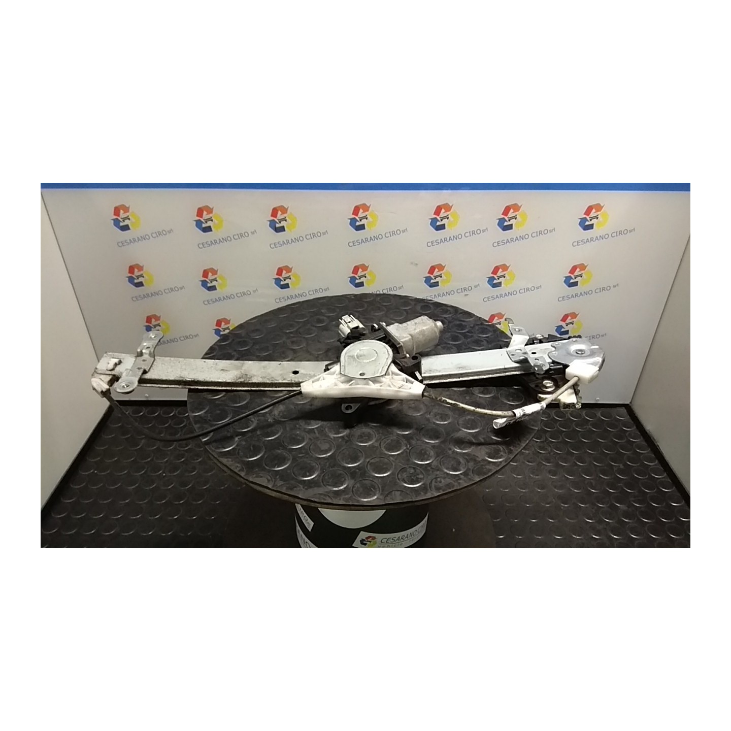 ALZACRISTALLO ELETTR. PORTA ANT. SX. 038 SUBARU IMPREZA 3A SERIE (10/07-) EJ20 61041FG010