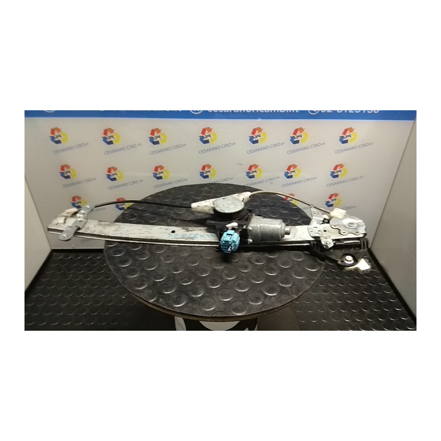 ALZACRISTALLO ELETTR. PORTA ANT. DX. 039 SUBARU IMPREZA 3A SERIE (10/07-) EJ20 61041FG000