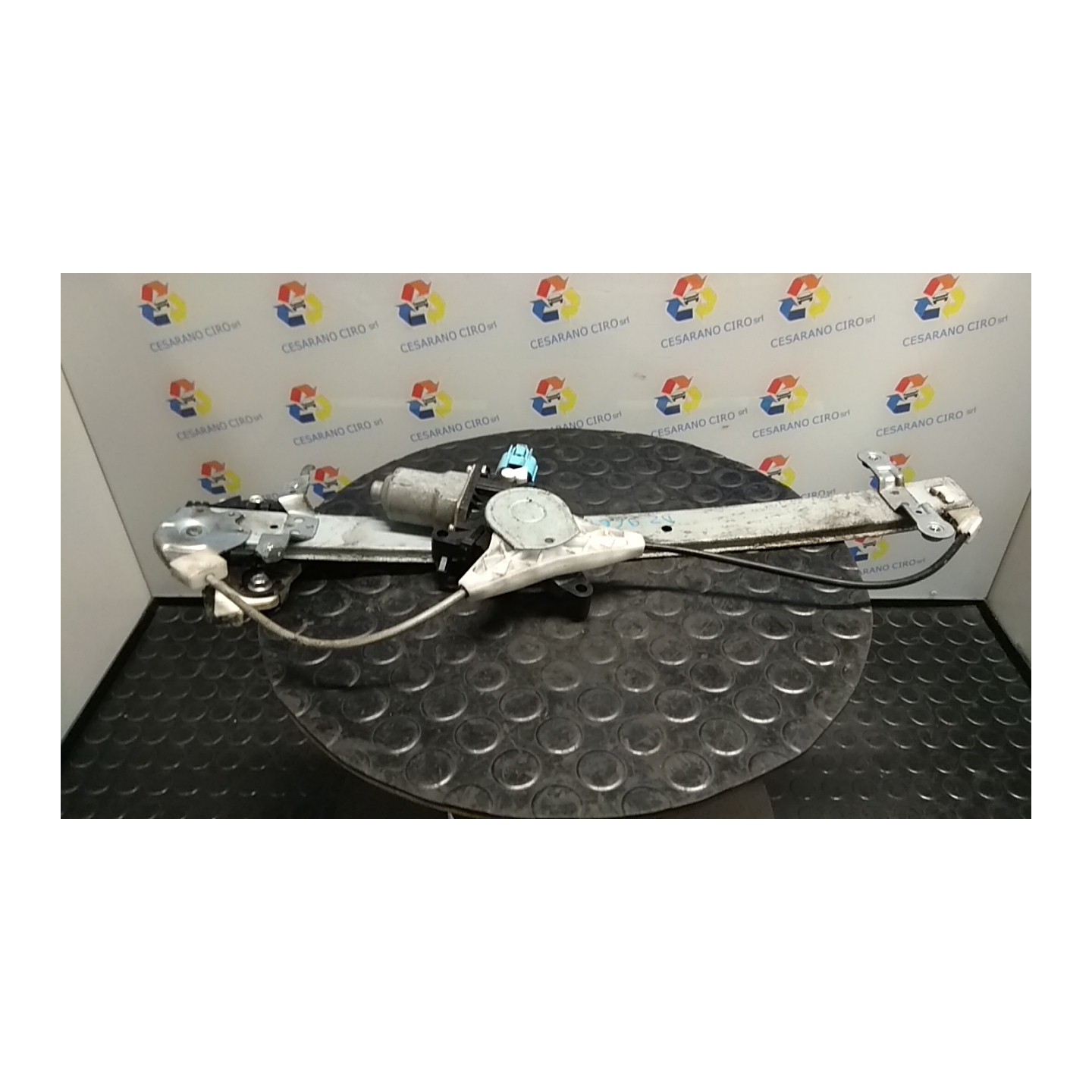 ALZACRISTALLO ELETTR. PORTA ANT. DX. 039 SUBARU IMPREZA 3A SERIE (10/07-) EJ20 61041FG000