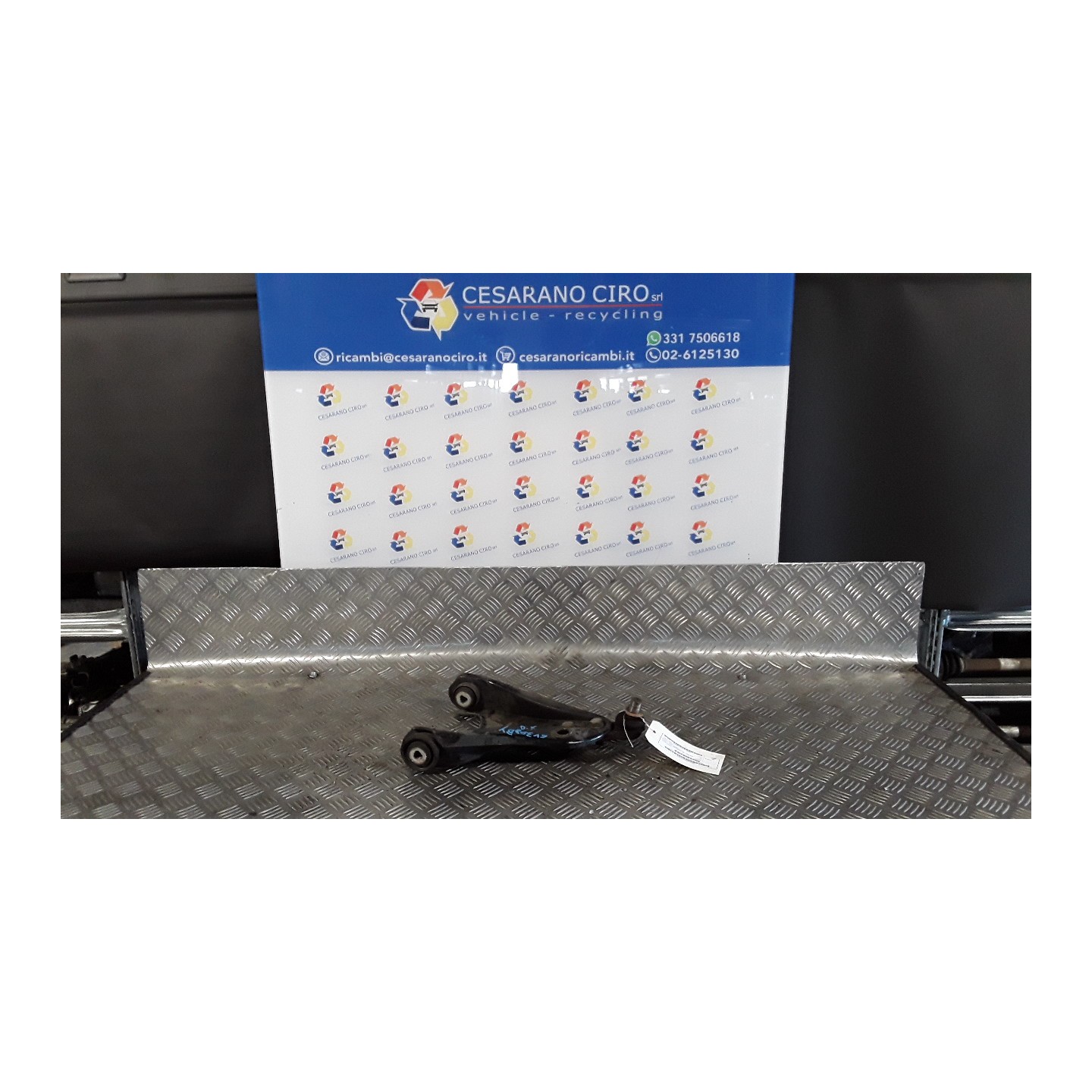 BRACCIO OSCILLANTE SOSP. ANT. DX. 123 RENAULT TWINGO 2A SERIE (12/11-) D4FE7 8200942396