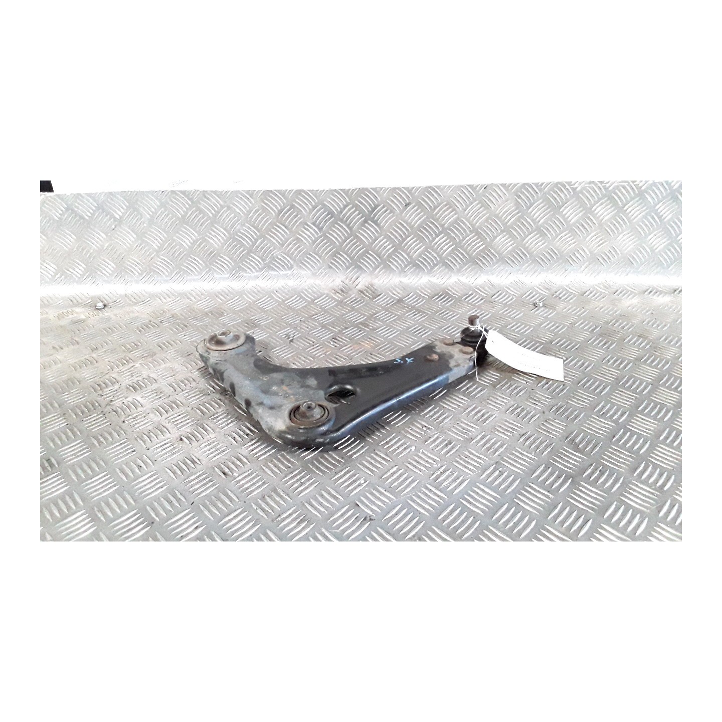 BRACCIO OSCILLANTE SOSP. ANT. SX. 238 FORD KA (CCQ) (11/96-10/08) A9A 1063988