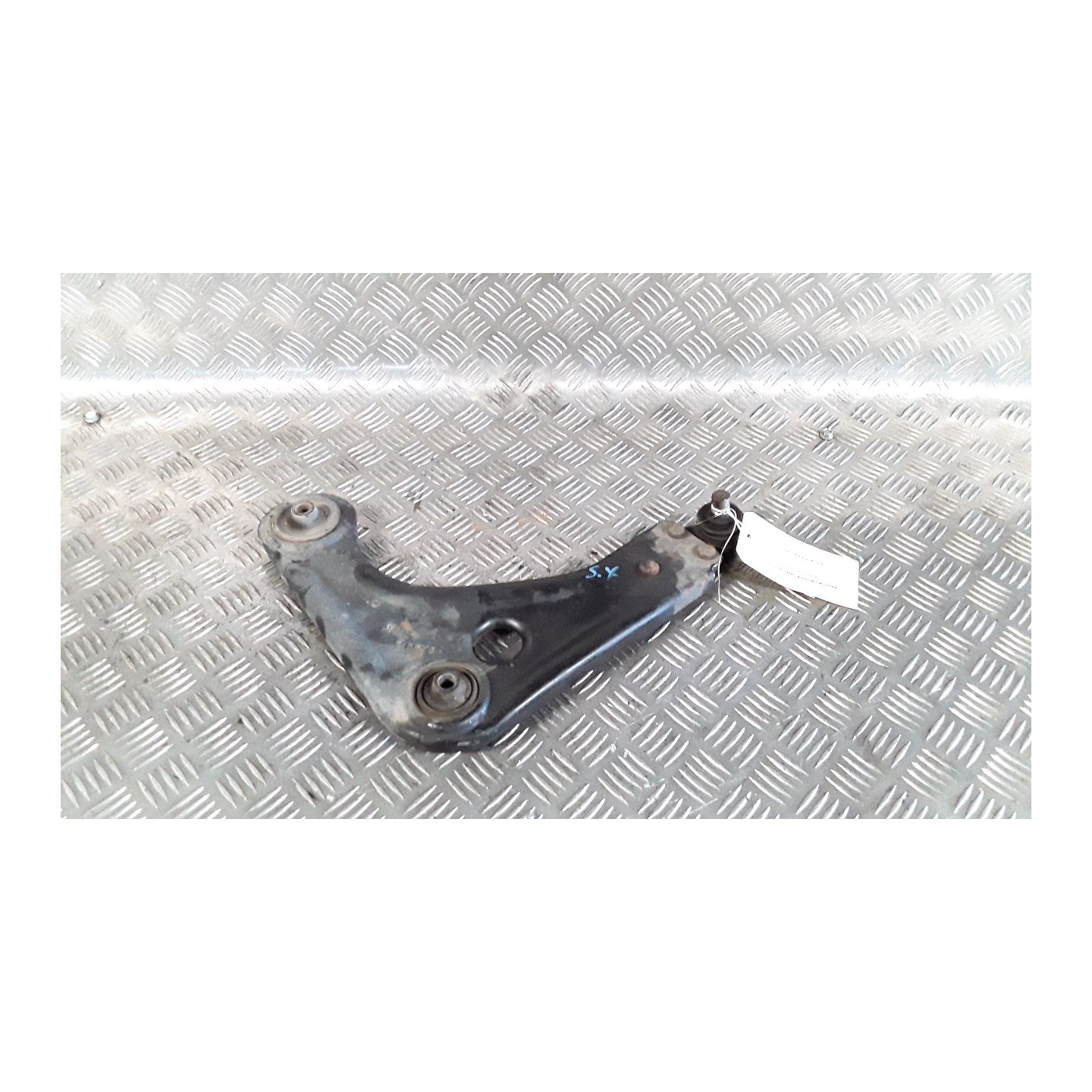 BRACCIO OSCILLANTE SOSP. ANT. SX. 238 FORD KA (CCQ) (11/96-10/08) A9A 1063988