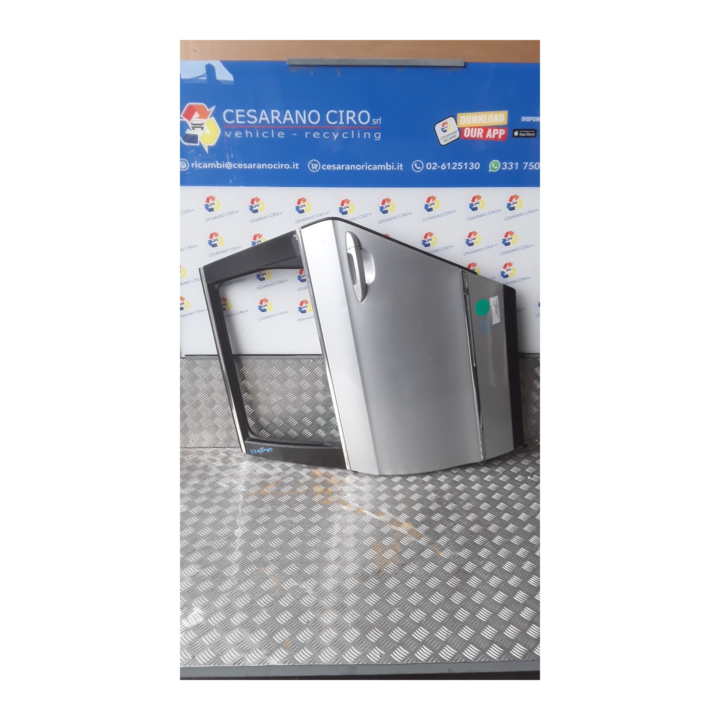PORTA POST. SX. 014 VOLKSWAGEN PASSAT (3C) (02/05-12/10) BLS 3C9833055D