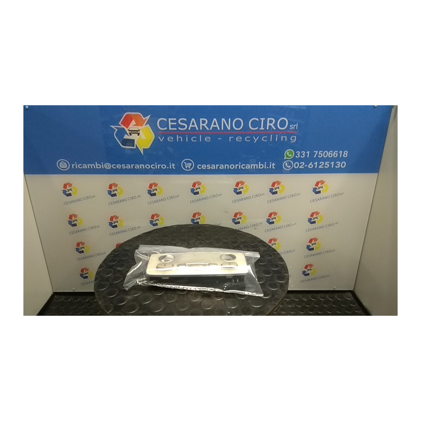 LUCE CORTESIA ANT. TETTO 014 RENAULT ESPACE 3A SERIE (03/06-) M9RC7 8200379368