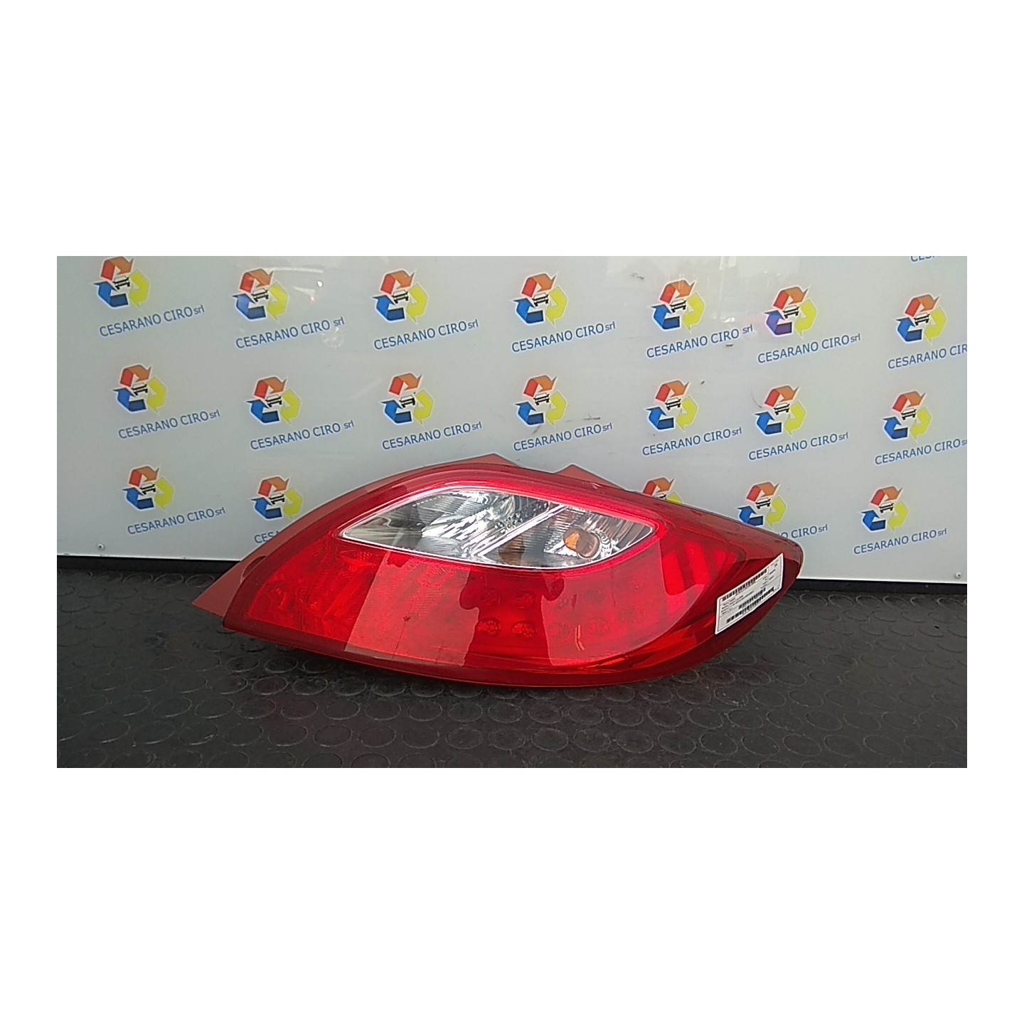 FANALE POST. DX. 063 MAZDA MAZDA 2 2A SERIE (08/07-12/14 ZJ D65151150M