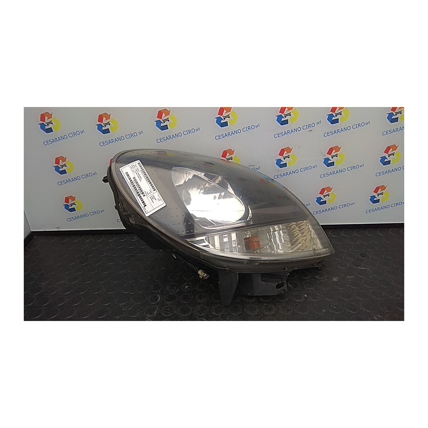 PROIETTORE DX. 111 RENAULT KANGOO (04/03-03/09) D4FF7 260107401R