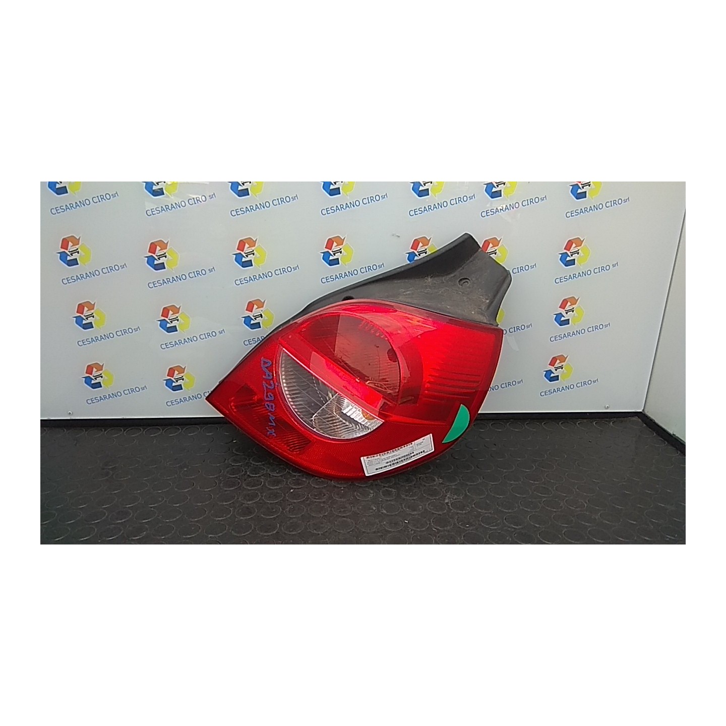 FANALE POST. DX. 115 RENAULT CLIO 3A SERIE (07/05-05/09) K9KM7 8200459960