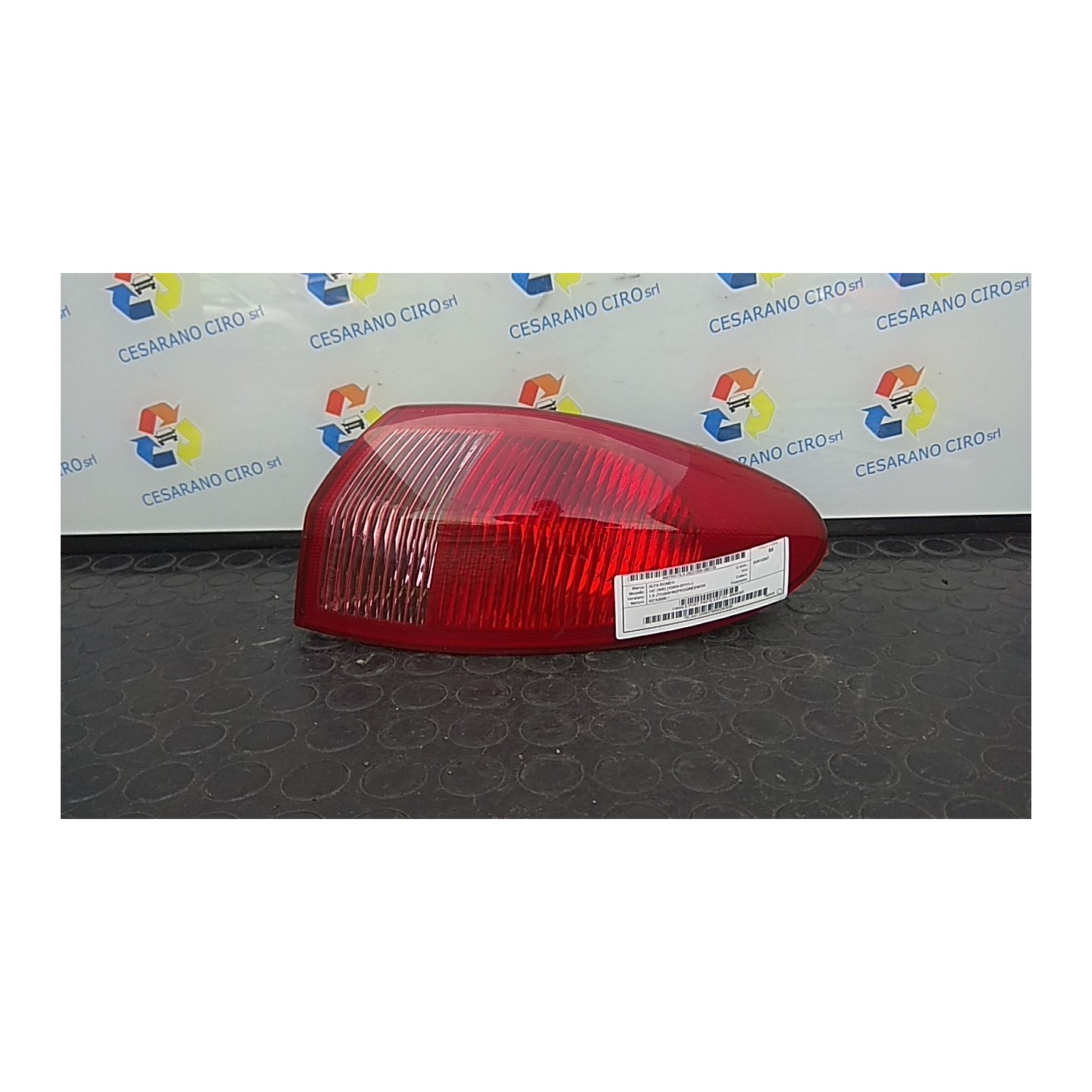 FANALE POST. PARTE EST. DX. 130 ALFA ROMEO 147 (W8) (10/04-07/11) 937A3000 46556347