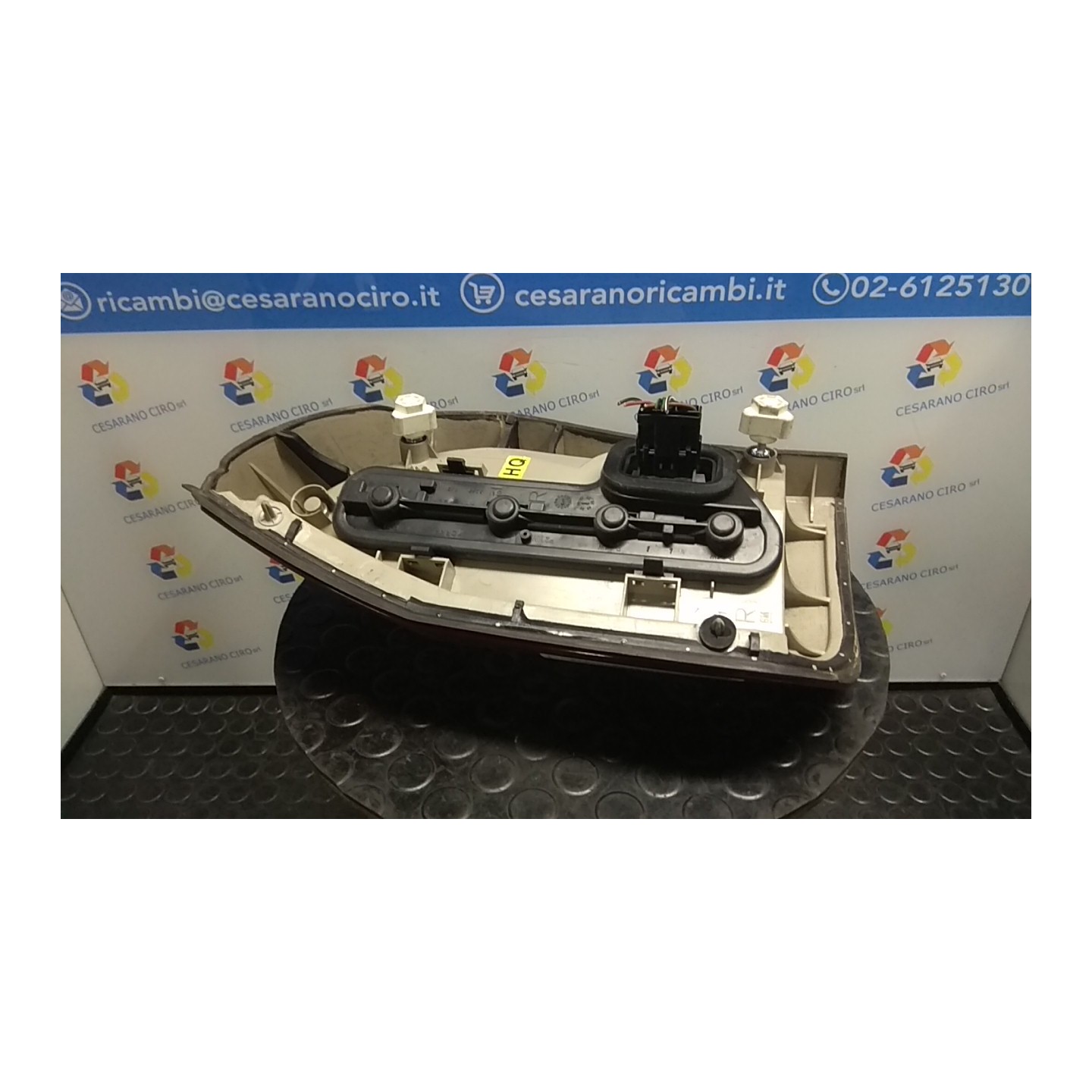 FANALE POST. T.32123349 DX. 070 OPEL ZAFIRA (T98) (03/99-12/05) Z18XE 9117446