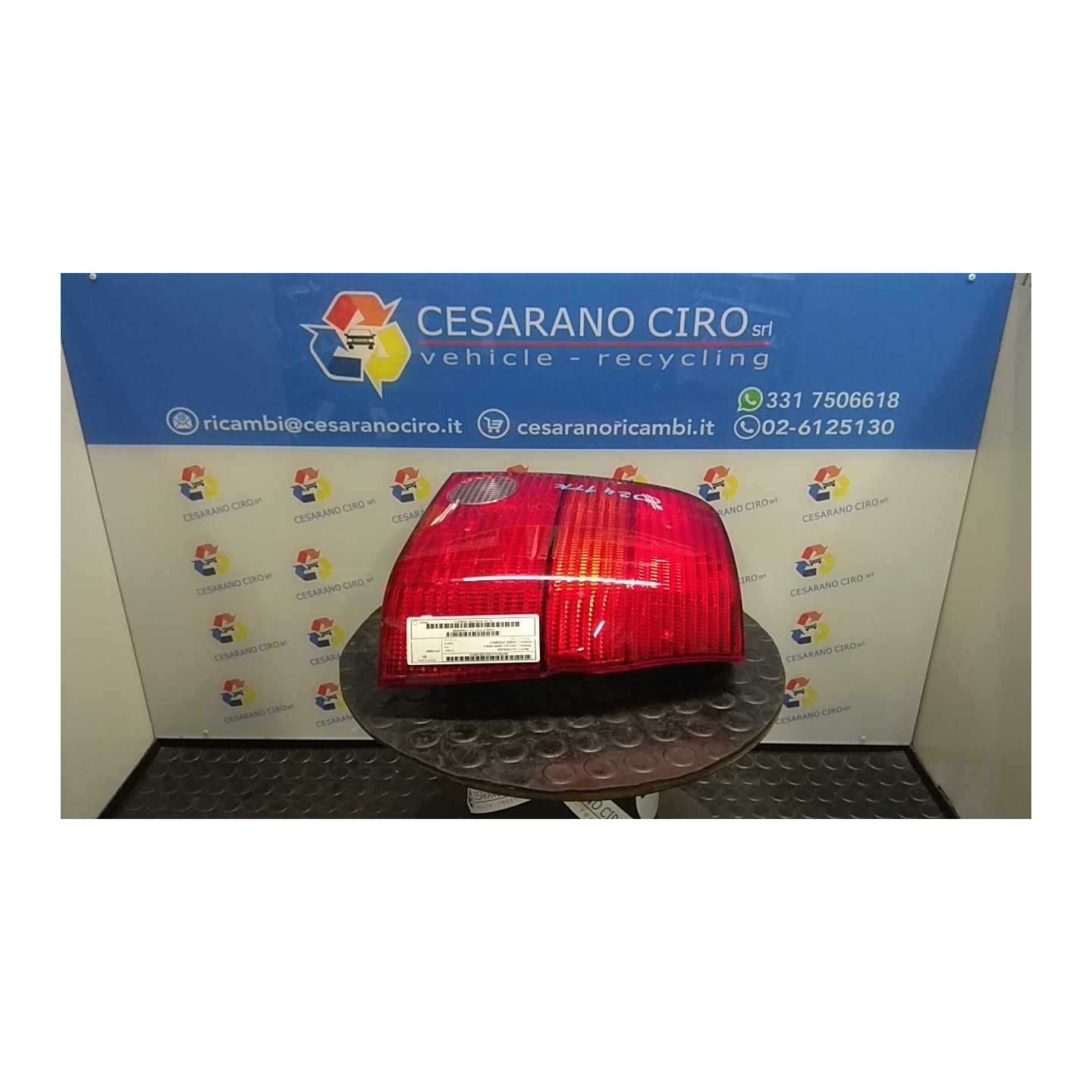 FANALE POST. DX. 118 VOLKSWAGEN LUPO (6X) (09/98-05/05) AUD 6X0945096E