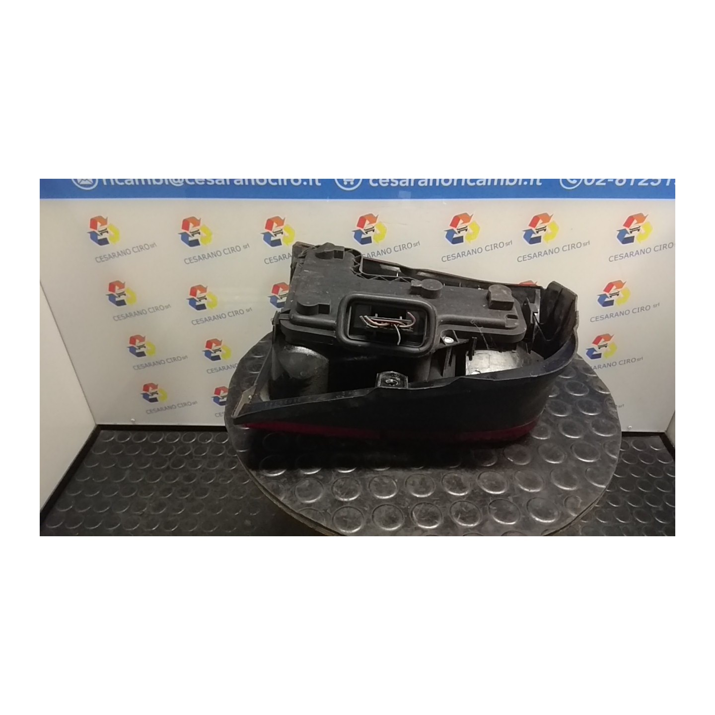 FANALE POST. DX. 118 VOLKSWAGEN LUPO (6X) (09/98-05/05) AUD 6X0945096E