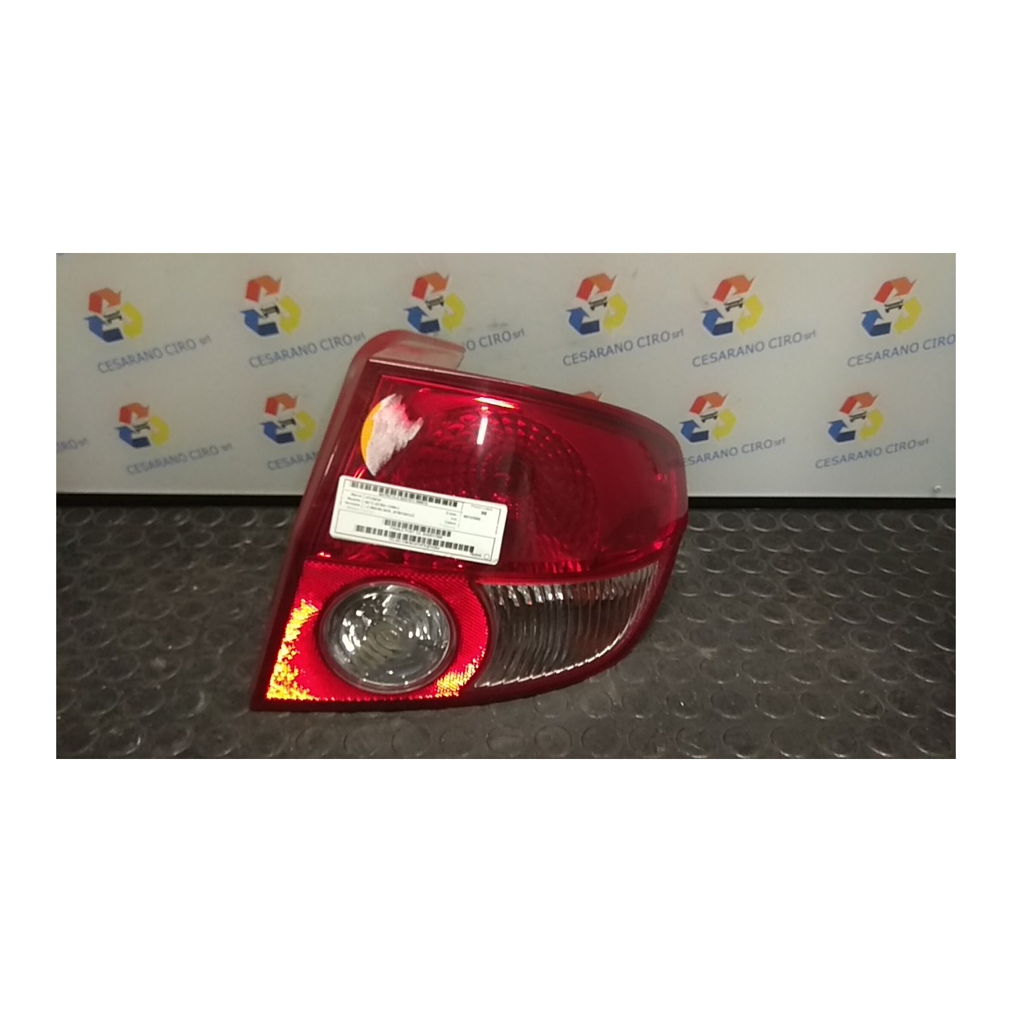 FANALE POST. DX. 013 HYUNDAI GETZ (07/02-12/09) G4EA 924201C500