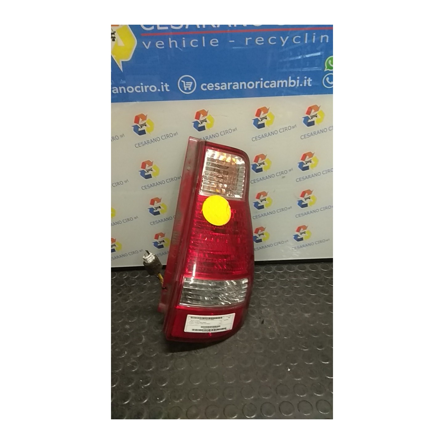 FANALE POST. DX. 083 HYUNDAI MATRIX (09/01-05/06) D3EA 9240217010