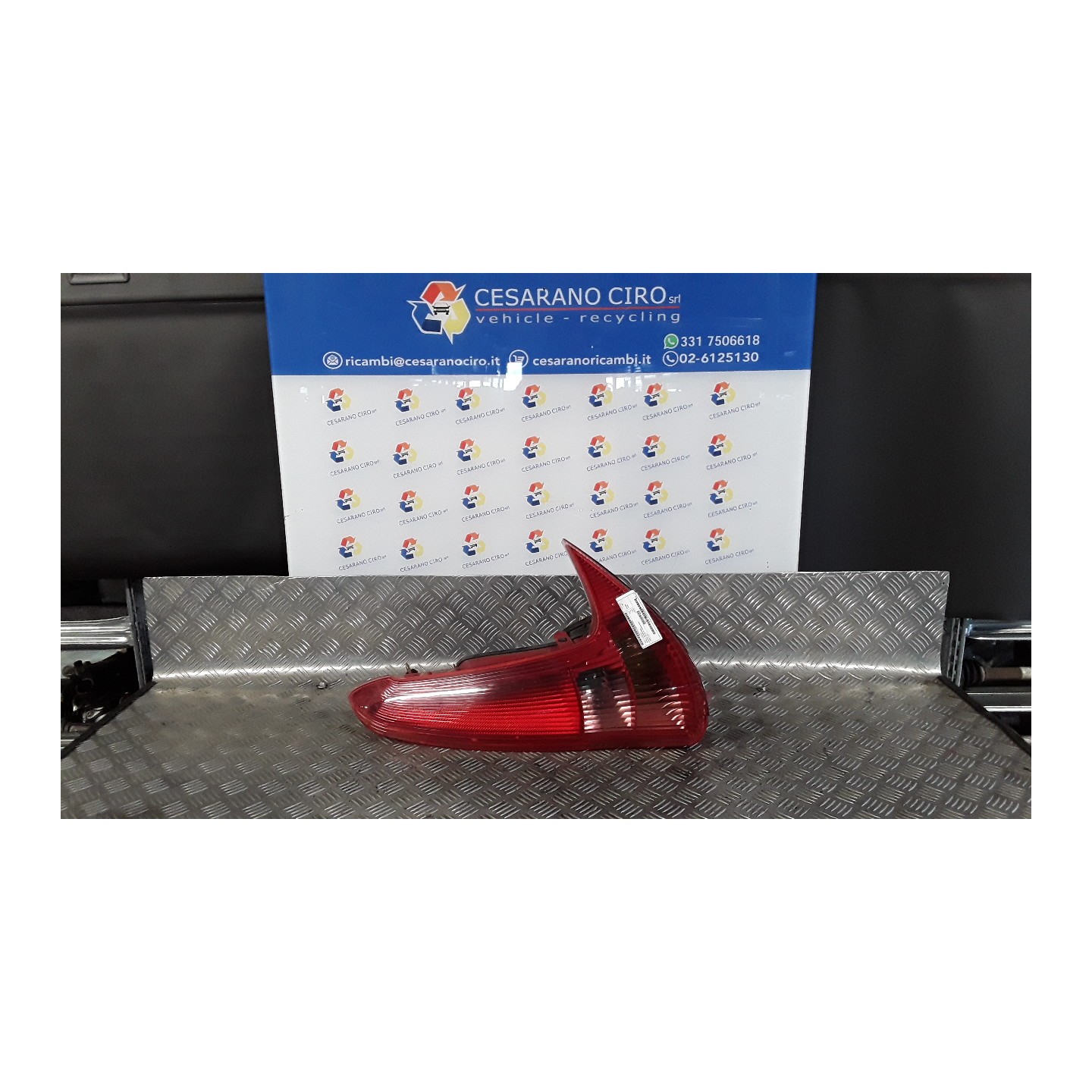FANALE POST. DX. 033 PEUGEOT 206 (09/98-06/09) 9HZ 6351R4