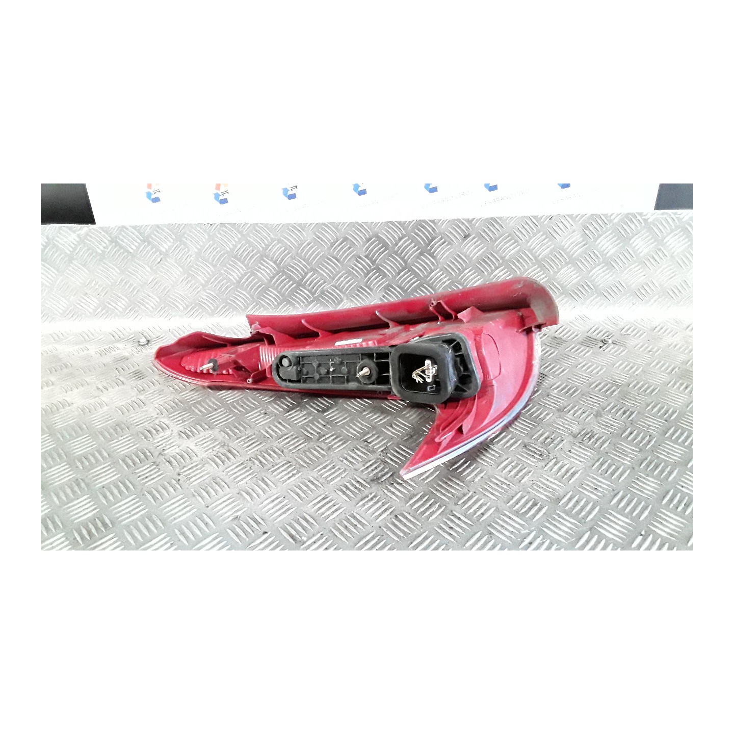 FANALE POST. DX. 033 PEUGEOT 206 (09/98-06/09) 9HZ 6351R4