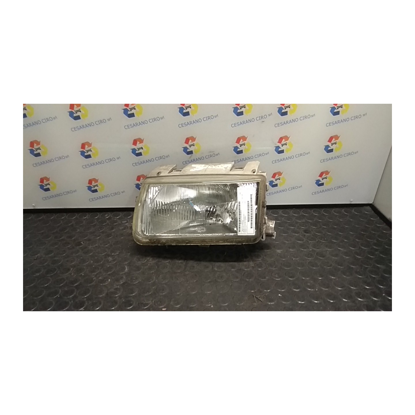 PROIETTORE HELLA SX. 107 VOLKSWAGEN POLO 3A SERIE (11/94-09/01) AEX 6N1941017AA