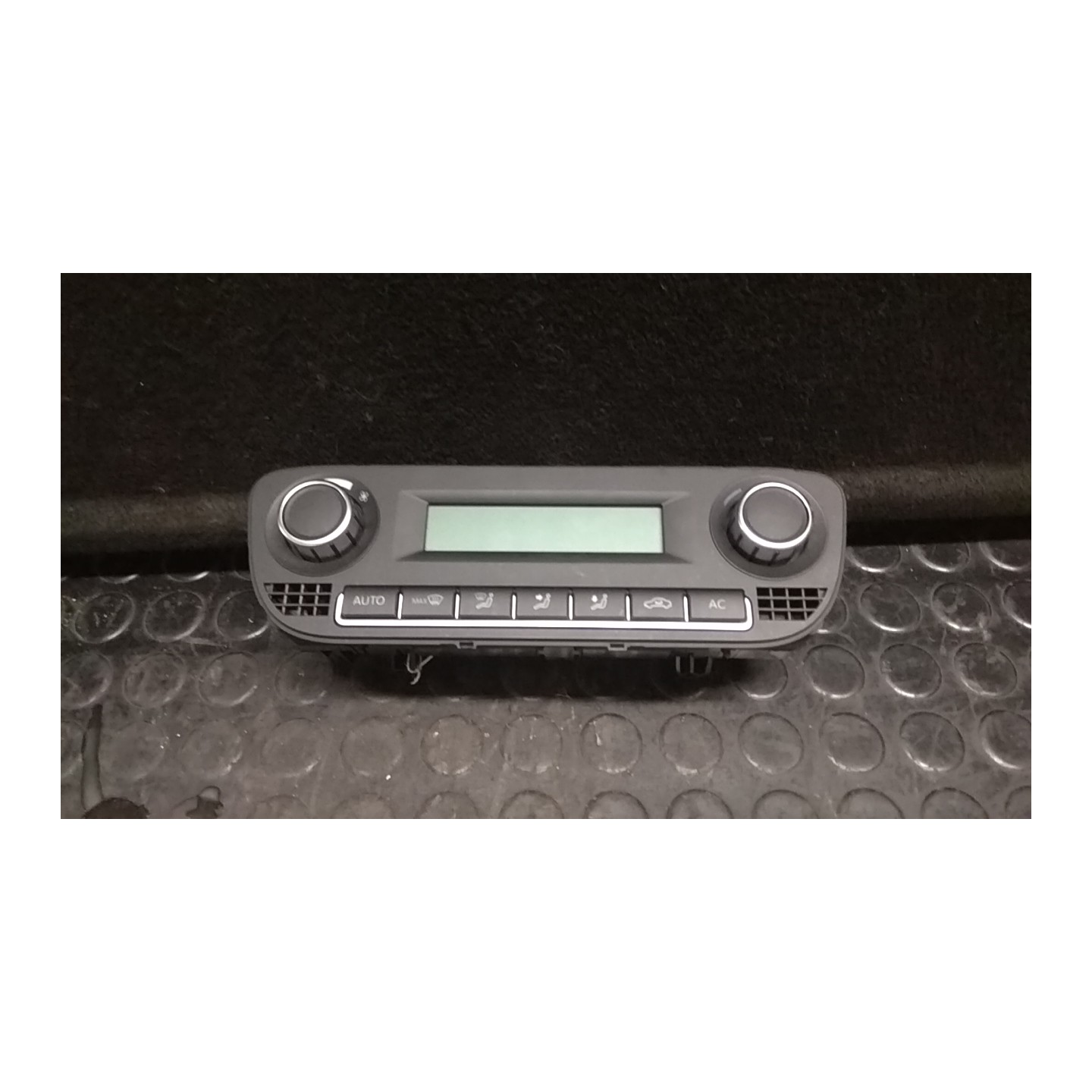 BLOCCO COMANDO CLIMATIZZAZIONE CLIMATIC, SEMIAUTOMATICO 003 VOLKSWAGEN POLO (6R) (05/09-) CBZ 6R0820045P