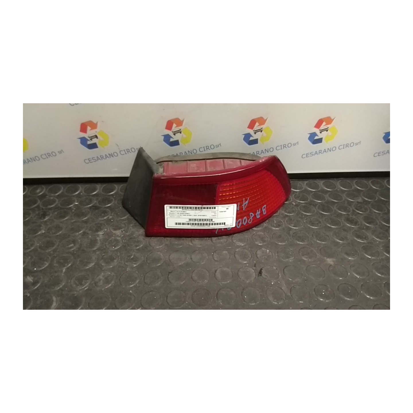 FANALE POST. PARTE EST. DX. 151 ALFA ROMEO 145 (04/94-04/99) 67601 60579851