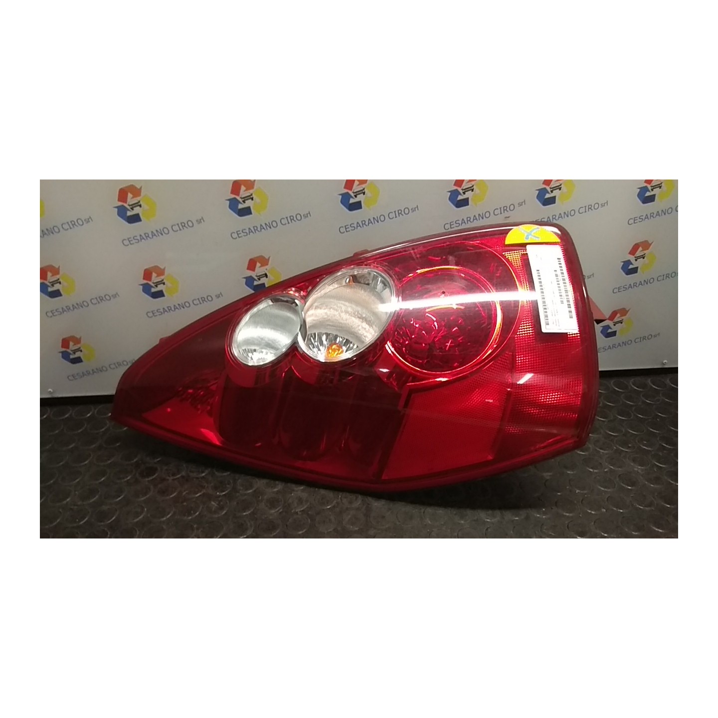 FANALE POST. SX. 165 MAZDA MAZDA 5 1A SERIE (07/05-10/10 RF C23551160E