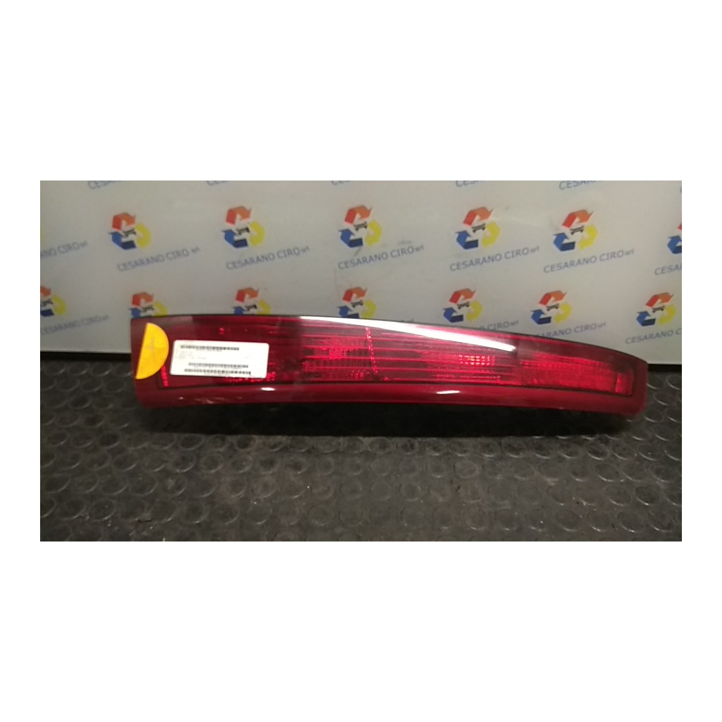 FANALE POST. PARTE SUP. DX 197 TATA INDICA (01/01-) 475SI48 NB4242152002001DX
