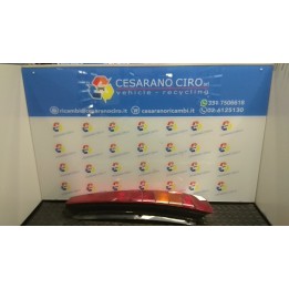 FANALE POST. DX. 212 MITSUBISHI SPACE RUNNER (09/99-12/01)  MR465606