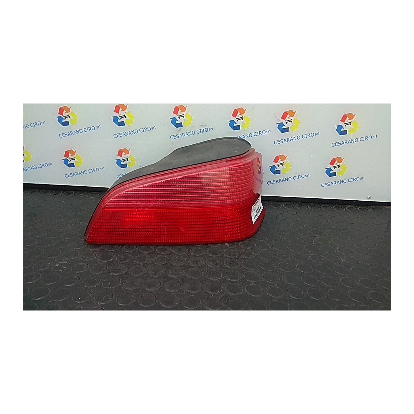 FANALE POST. DX. 045 PEUGEOT 106 (03/96-04/04) CDZ 6351G6