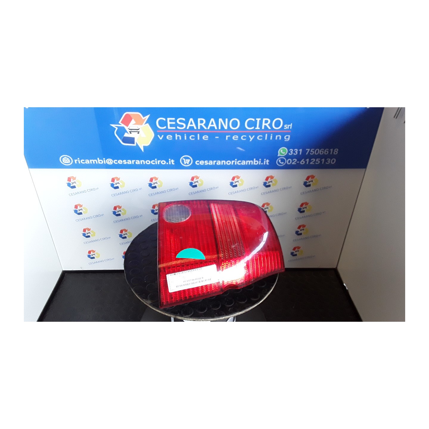 FANALE POST. DX. 004 VOLKSWAGEN LUPO (6X) (09/98-05/05) AHT 6X0945096E