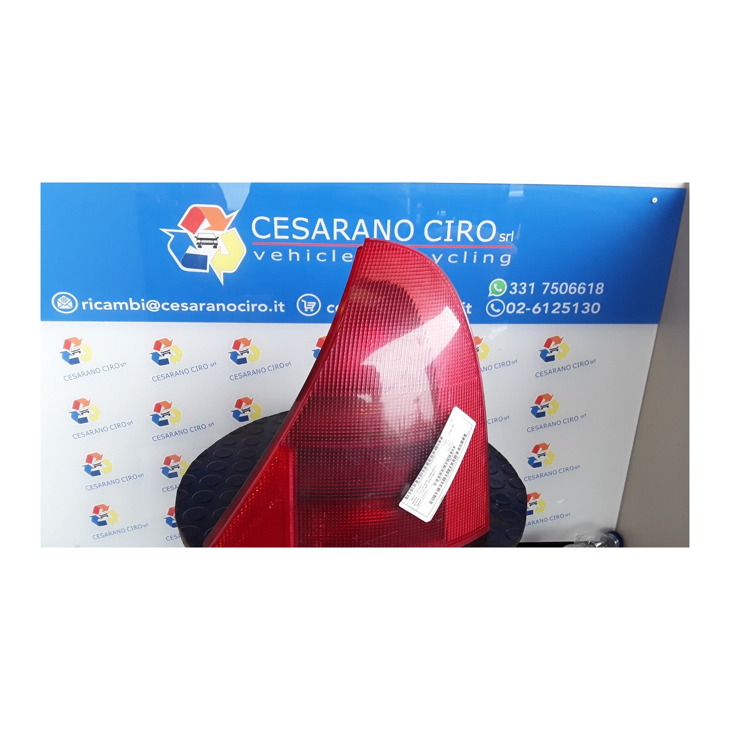FANALE POST. DX. 030 RENAULT CLIO 2A SERIE (04/98-04/01) D7FD7 7700410518