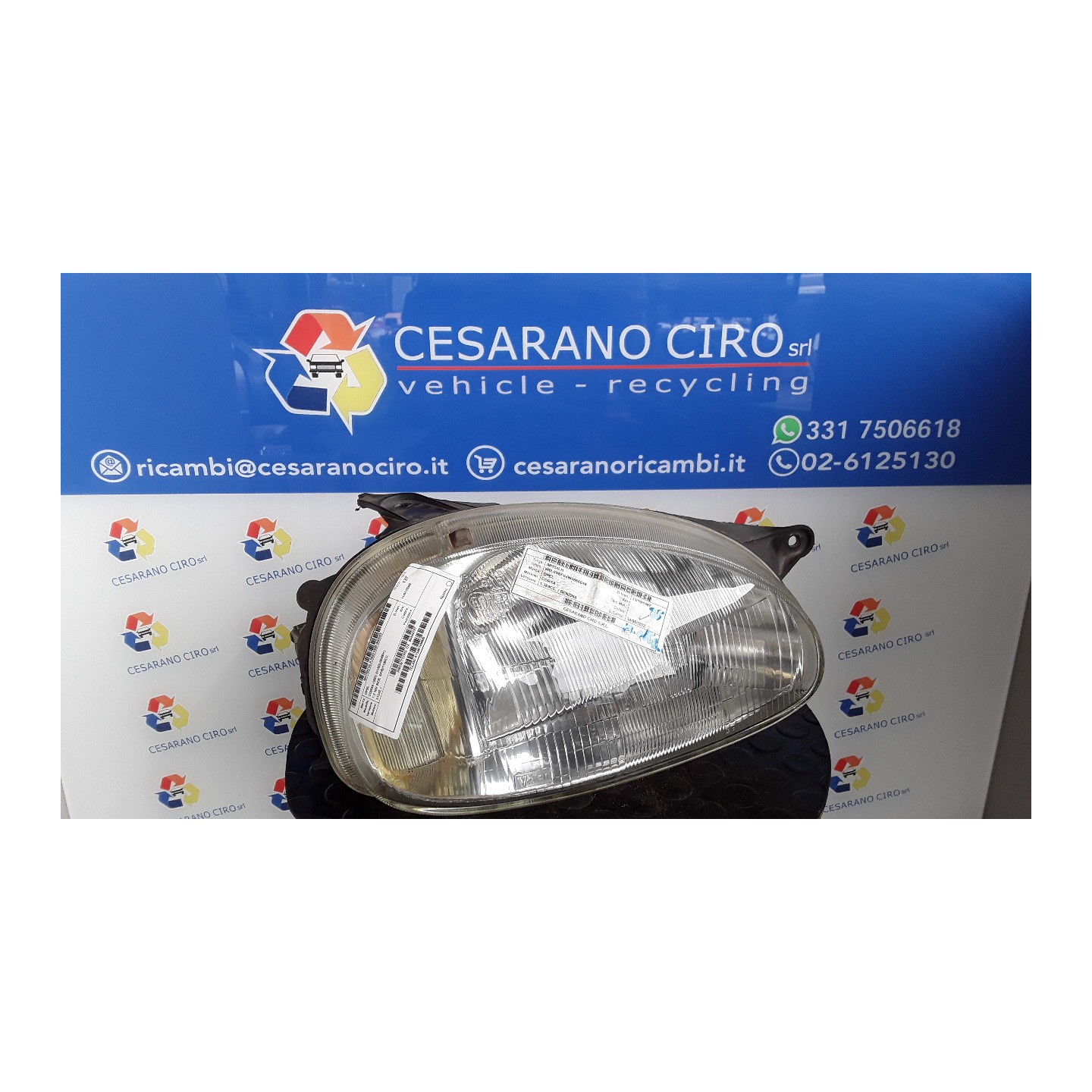 PROIETTORE DX. 043 OPEL CORSA (S93) (01/93-09/00) X12XE 90444787