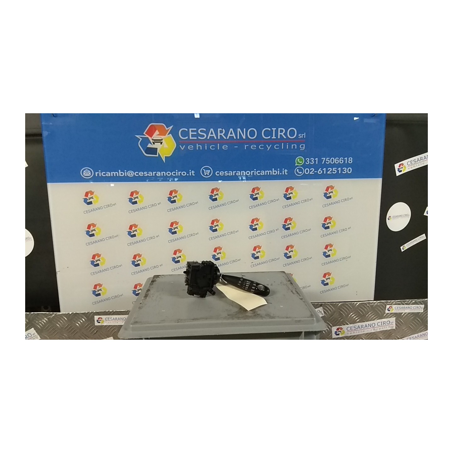 BLOCCO COMANDI TERGICRISTALLI 021 DAIHATSU SIRION 2A SERIE (01/05-) 1KR 84652B1010