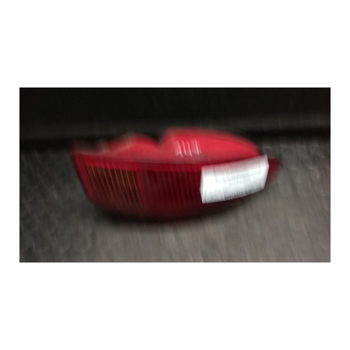 FANALE POST. PARTE EST. COMPL SX. 100 ALFA ROMEO 147 (W8) (10/04-07/11) 937A2000 46556349