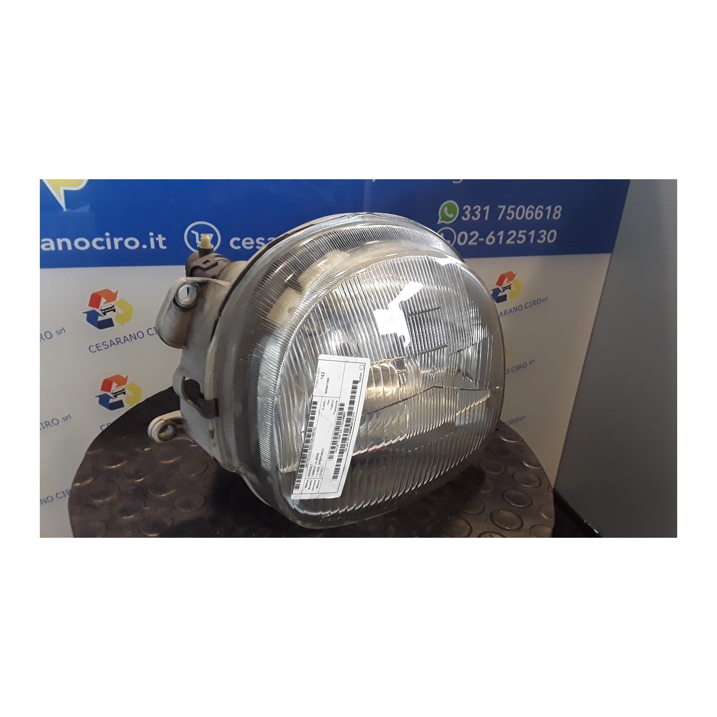 PROIETTORE DX. 152 RENAULT TWINGO 1A SERIE (08/98-09/07) D7FB7 7701049687