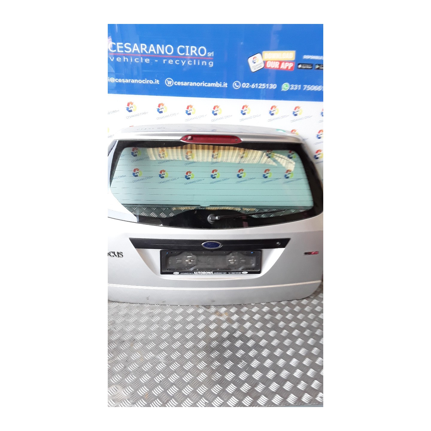 PORTELLO POST. 043 FORD FOCUS (CAK) (10/01-04/05) FFDA 1430155