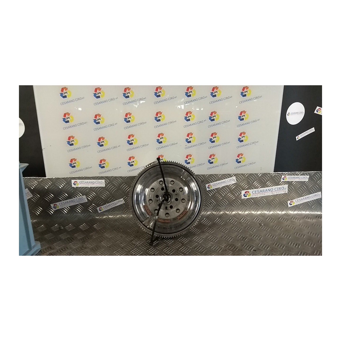 VOLANO MOTORE CON CORONA DENTATA P/CAMBIO MECC. 35KGM/ROTAZ. 090 FIAT BRAVO (3Y) (12/09-) 198A8000 71795036