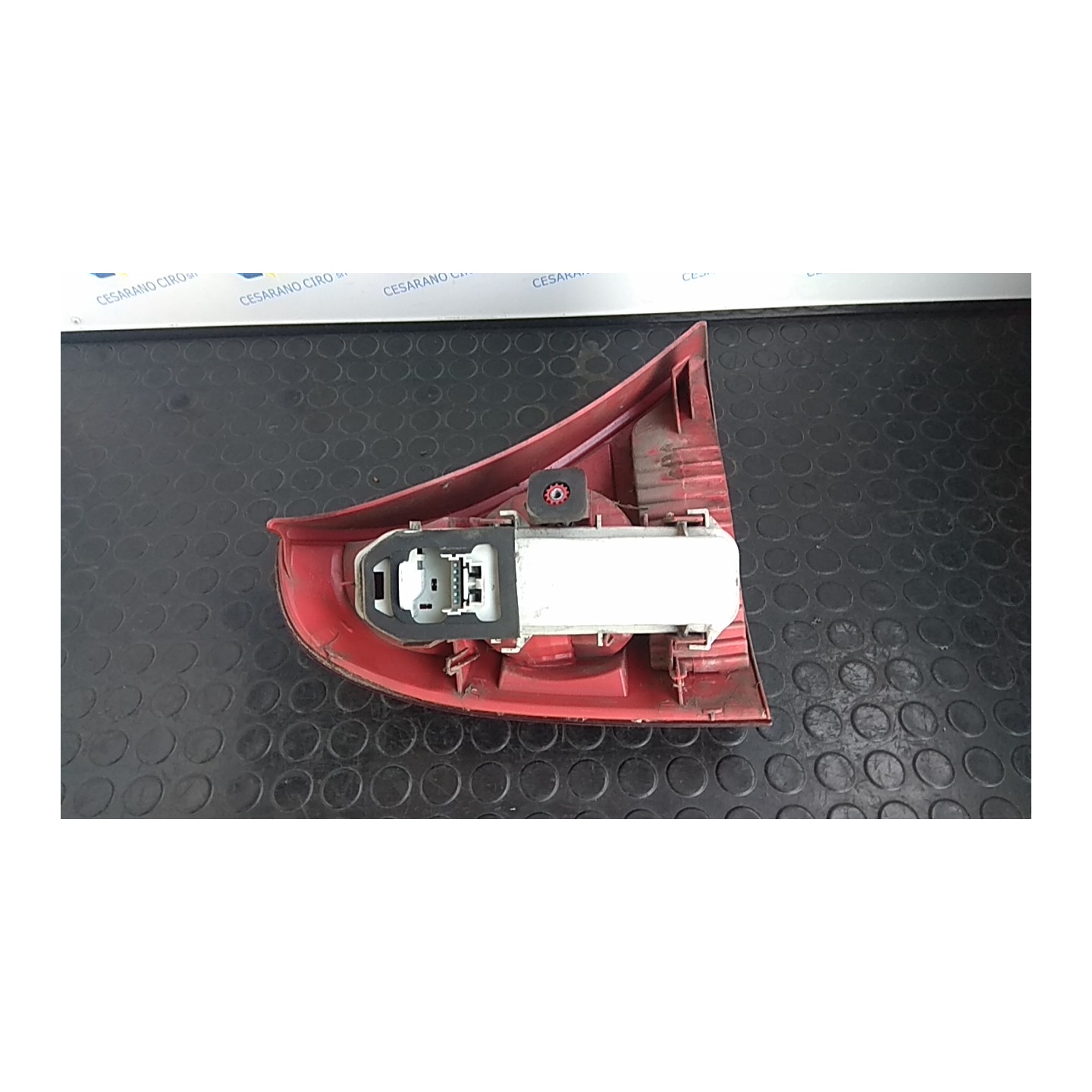 FANALE POST. DX. 087 RENAULT CLIO 2A SERIE (05/01-11/10) D7FG7 8200917487