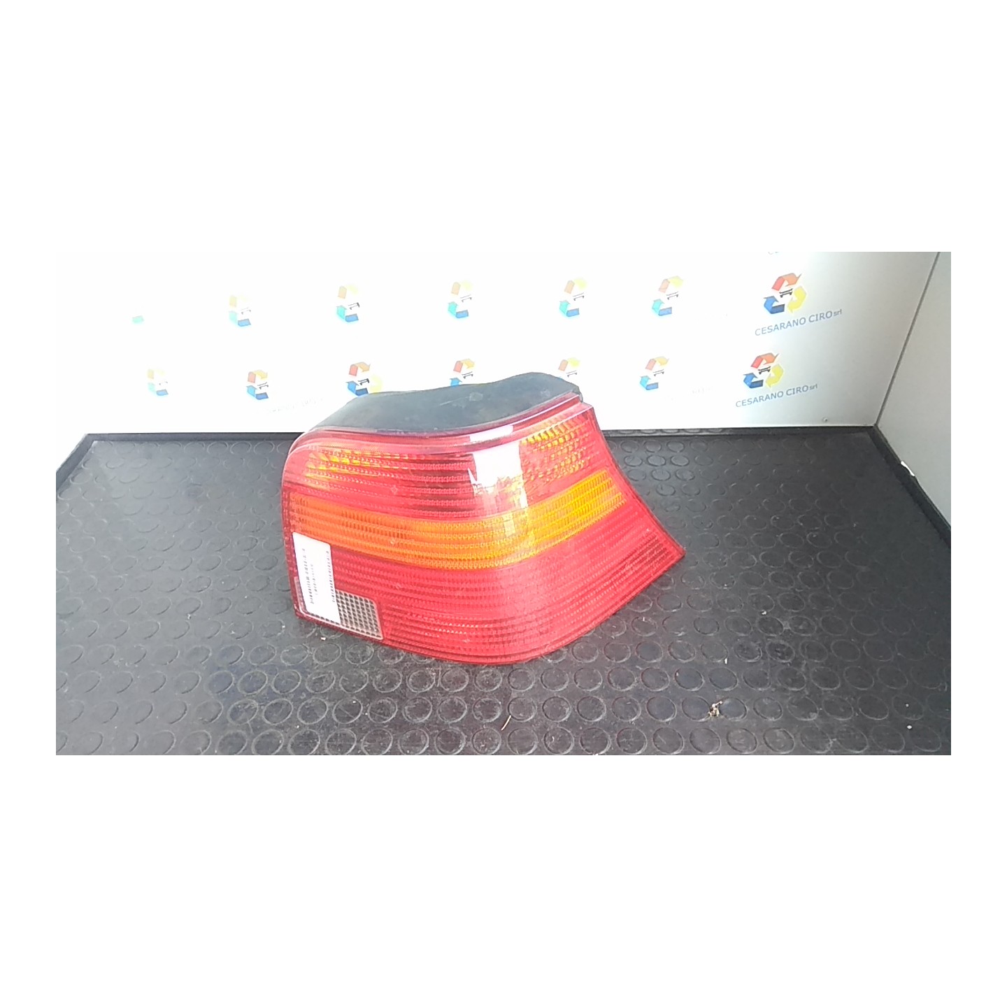 FANALE POST. DX. 175 VOLKSWAGEN GOLF (1J) (09/97-03/06) ATD 1J6945096R
